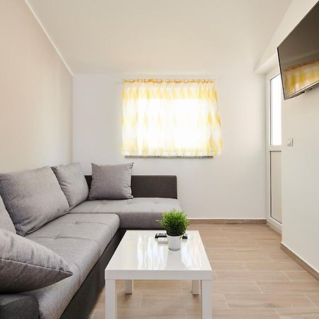 Villa Dvori Bašanija Extérieur photo