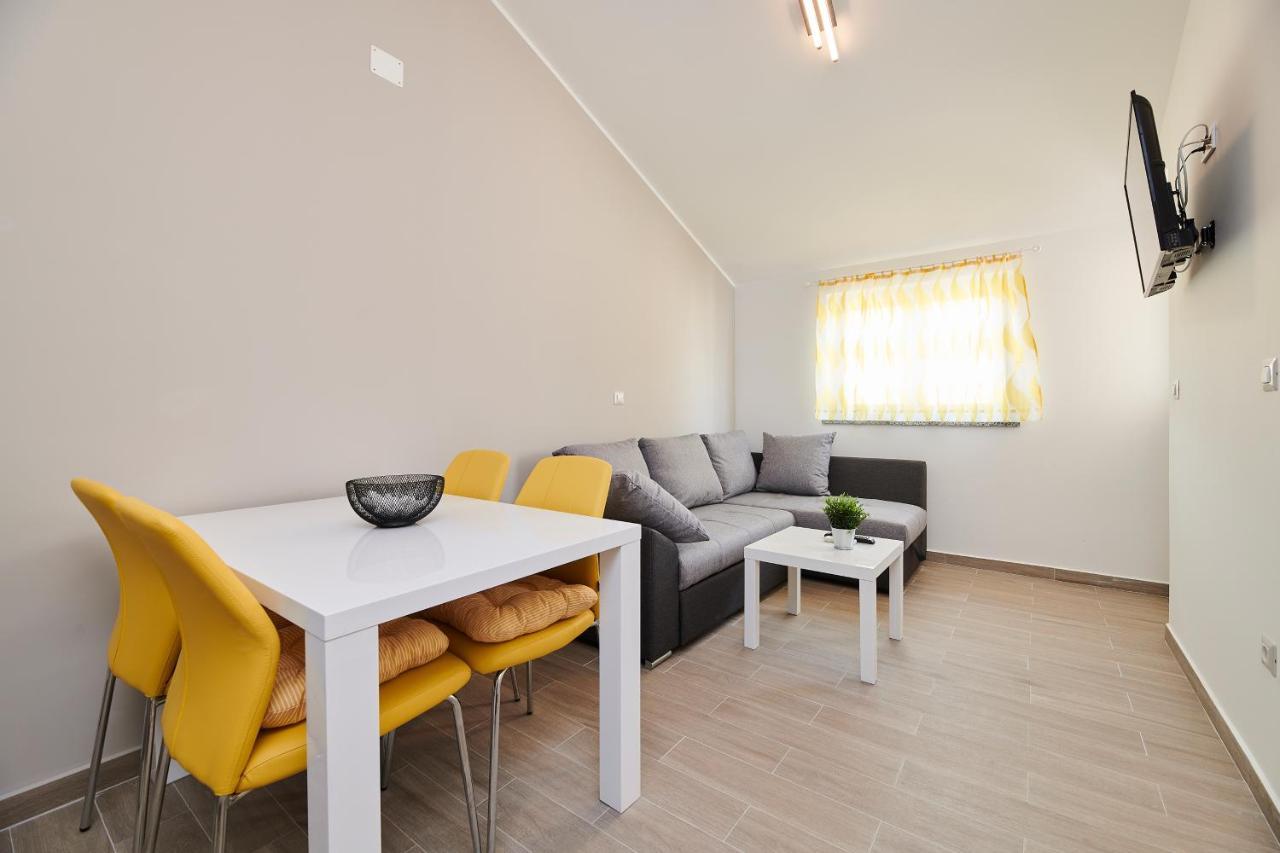 Villa Dvori Bašanija Extérieur photo